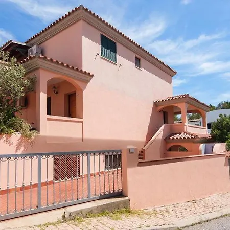 Villa Cala Liberotto Apartment